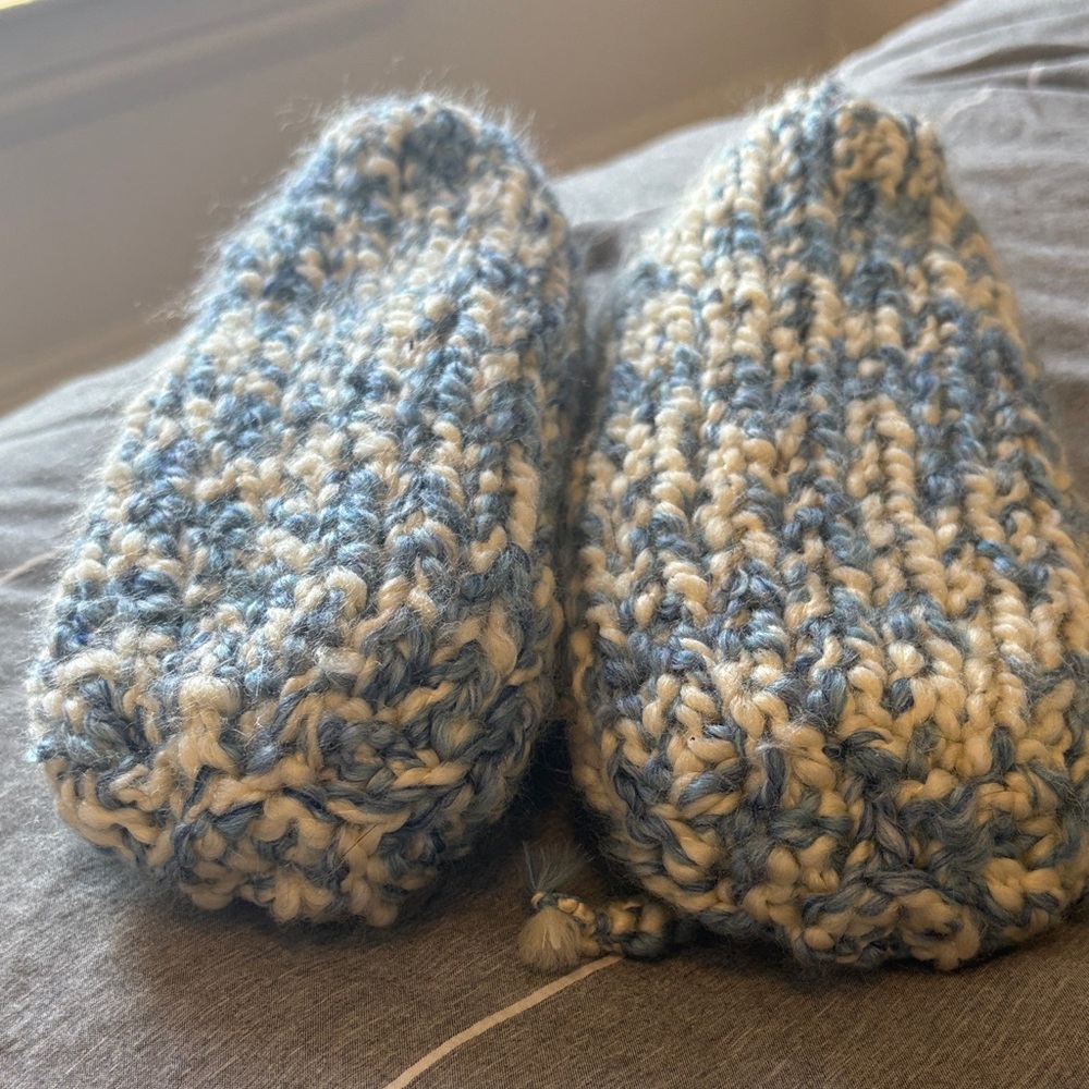 Vintage y2k slippers hand grandma knit one of a kind - Picture 2 of 4